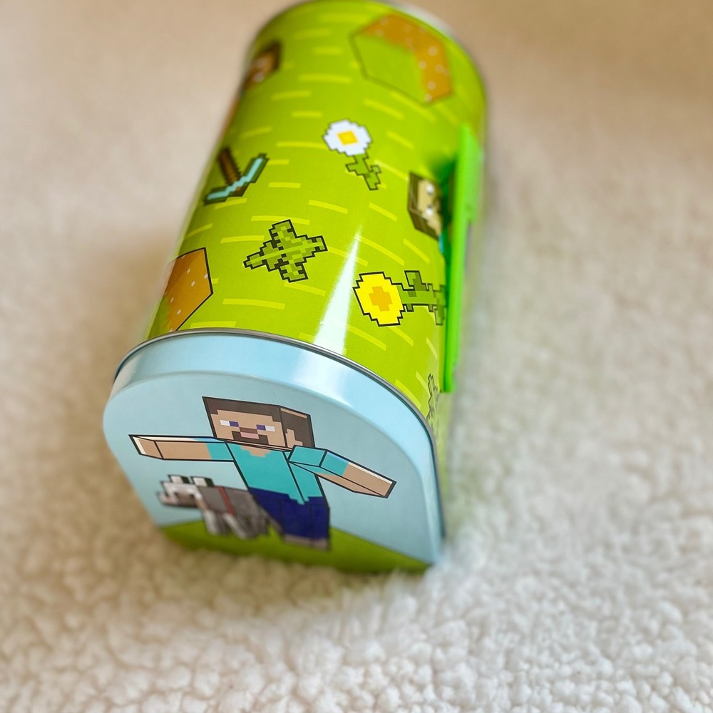 Minecraft Steve and‎ Wolf Tin Mailbox Green Storage Box with Functional Flag
